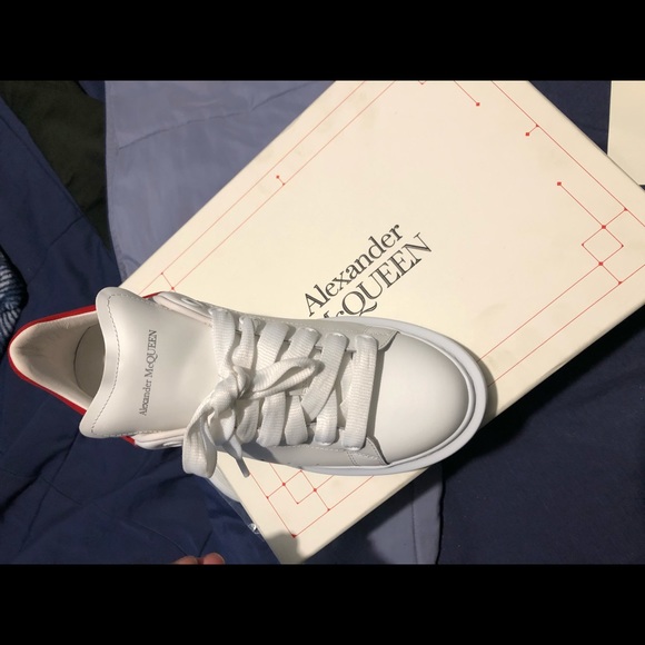 Alexander McQueen Sneakers - Picture 1 of 5